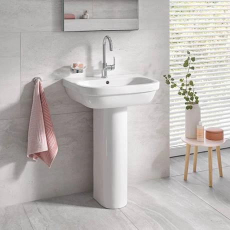 Grohe Euro 4-Piece Bathroom Suite (Basin + Rimless Toilet) 5 Grohe Euro 4-Piece Bathroom Suite (Basin + Rimless Toilet) - Image 5