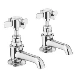 Winchester 2TH Traditional Bathroom Suite (incl. Basin Taps + Luxury Cistern Lever) -Bathroom Suites Sales WIN 5PC 2TH d4 460